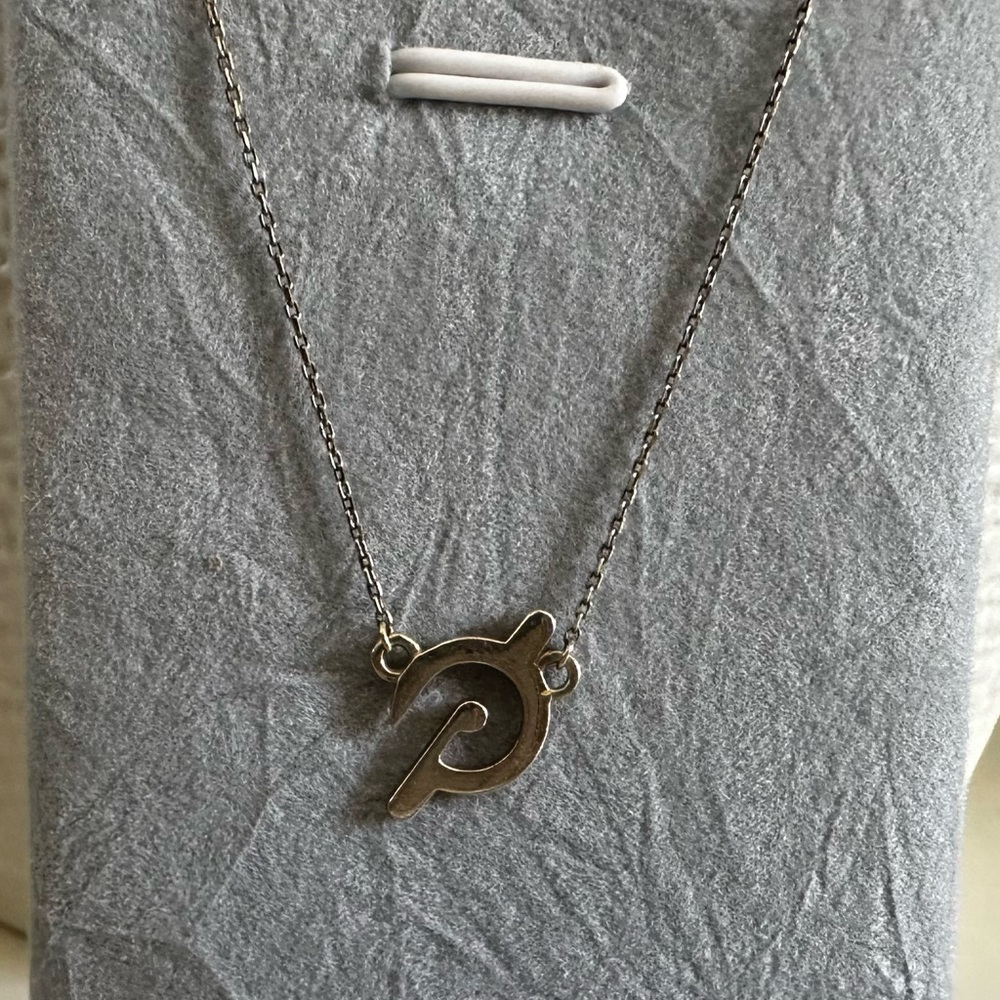 EXTREMELY RARE - 18” Gold Peloton logo necklace
